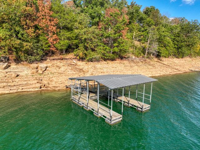 1357 Highland Park Drive, Eureka Springs, AR 72631