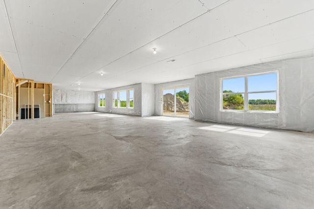 871 206th Avenue NW, Oak Grove, MN 55011