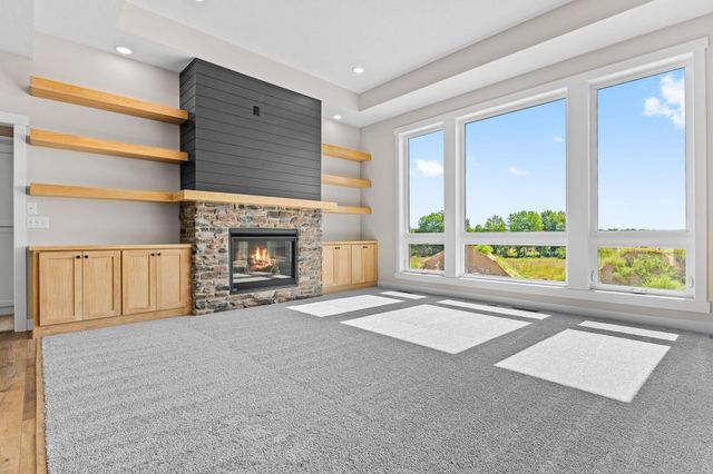 871 206th Avenue NW, Oak Grove, MN 55011