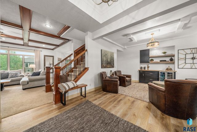 6304 S Callington Cir Circle, Sioux Falls, SD 57108