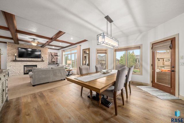 6304 S Callington Cir Circle, Sioux Falls, SD 57108