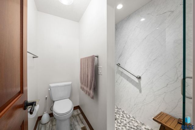 6304 S Callington Cir Circle, Sioux Falls, SD 57108