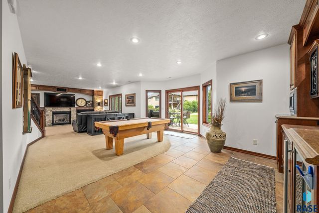 6304 S Callington Cir Circle, Sioux Falls, SD 57108