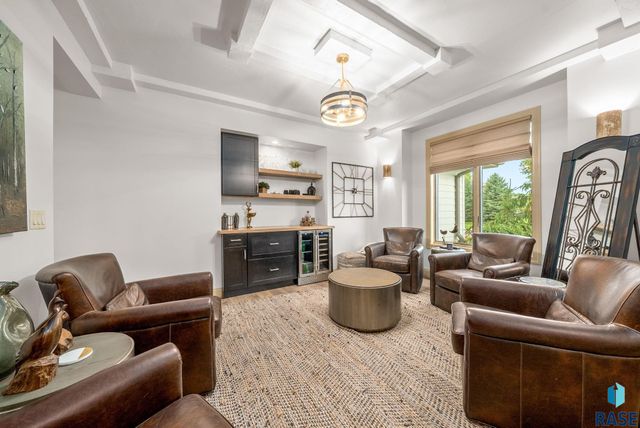 6304 S Callington Cir Circle, Sioux Falls, SD 57108