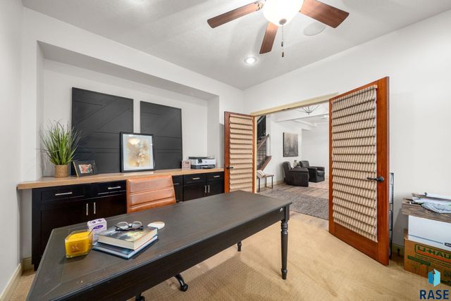 6304 S Callington Cir Circle, Sioux Falls, SD 57108