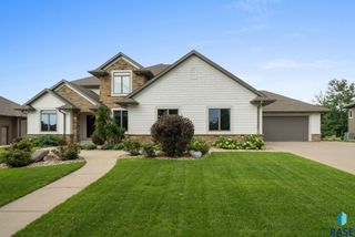 6304 S Callington Cir Circle, Sioux Falls, SD 57108