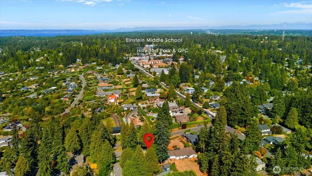 825 NW 180th Street, Shoreline, WA 98177
