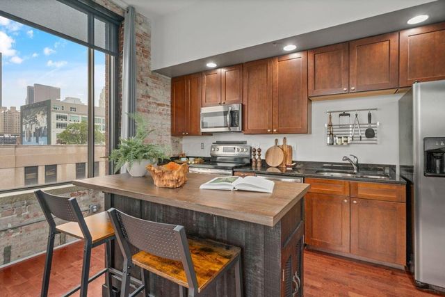 78 E Chestnut Street, 304, Columbus, OH 43215