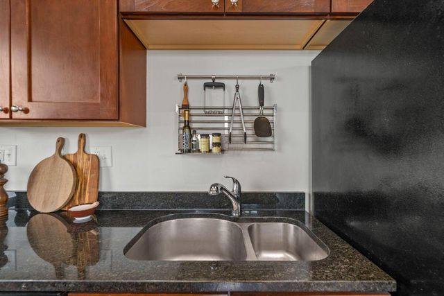 78 E Chestnut Street, 304, Columbus, OH 43215