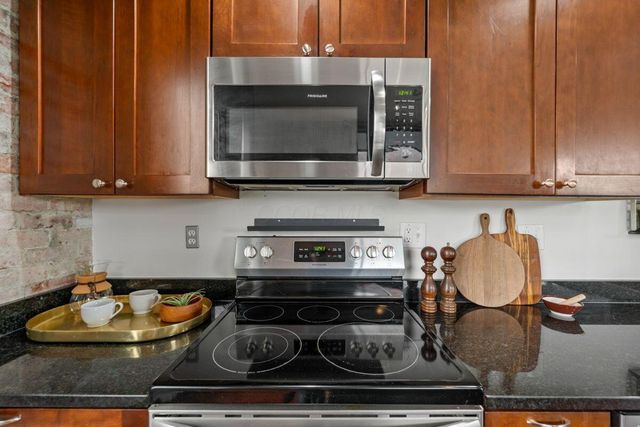 78 E Chestnut Street, 304, Columbus, OH 43215