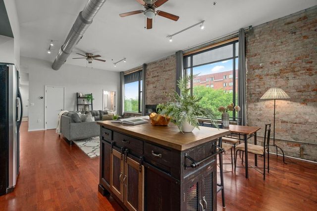 78 E Chestnut Street, 304, Columbus, OH 43215