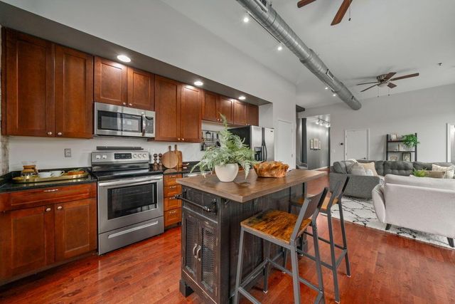 78 E Chestnut Street, 304, Columbus, OH 43215