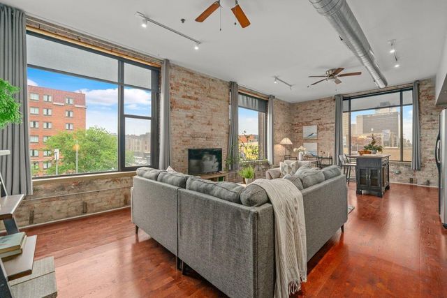 78 E Chestnut Street, 304, Columbus, OH 43215