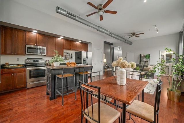 78 E Chestnut Street, 304, Columbus, OH 43215