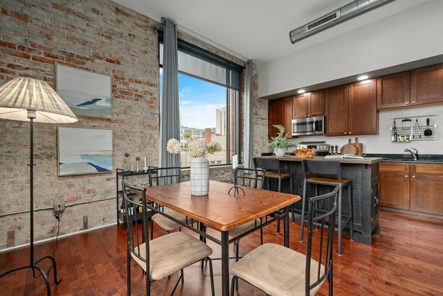78 E Chestnut Street, 304, Columbus, OH 43215