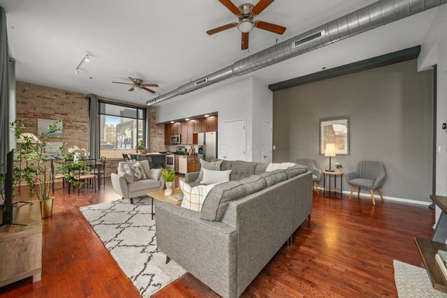 78 E Chestnut Street, 304, Columbus, OH 43215