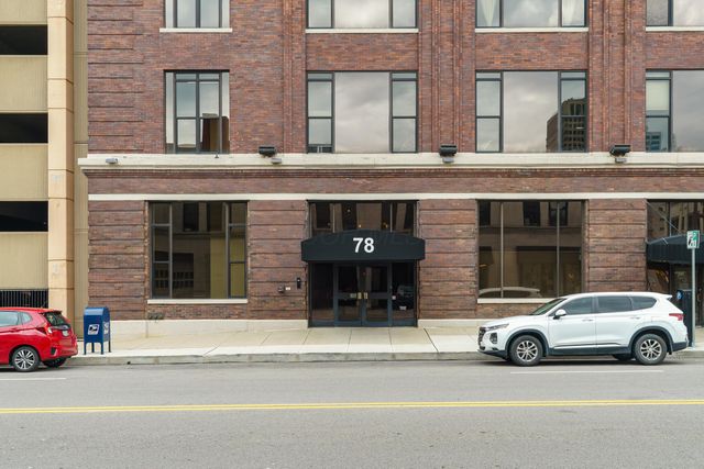 78 E Chestnut Street, 304, Columbus, OH 43215