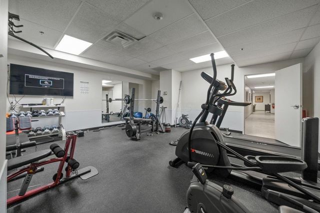 78 E Chestnut Street, 304, Columbus, OH 43215