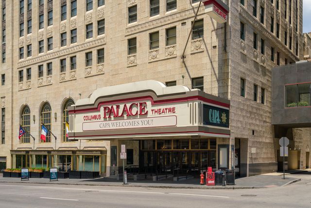 78 E Chestnut Street, 304, Columbus, OH 43215
