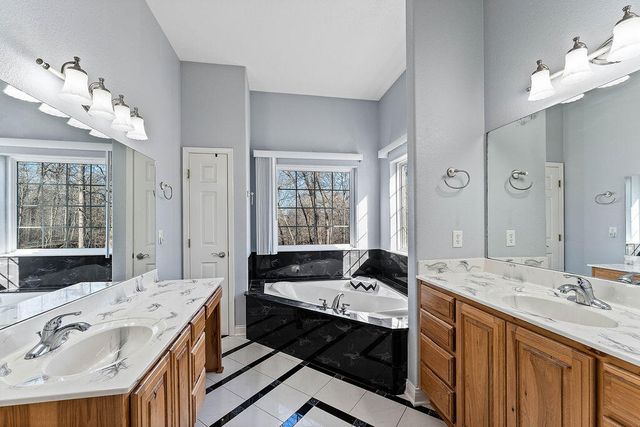 3150 Route W, Anderson, MO 64831