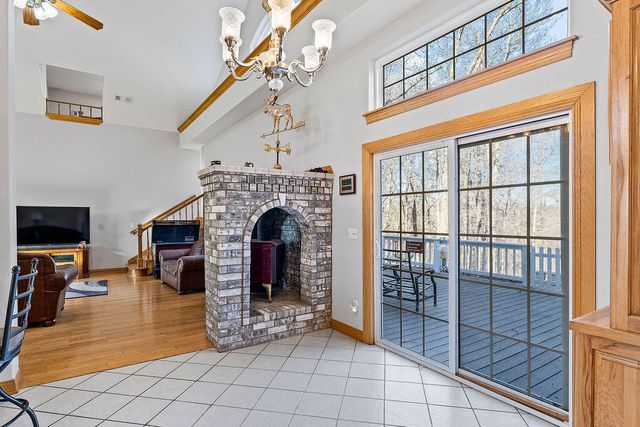 3150 Route W, Anderson, MO 64831