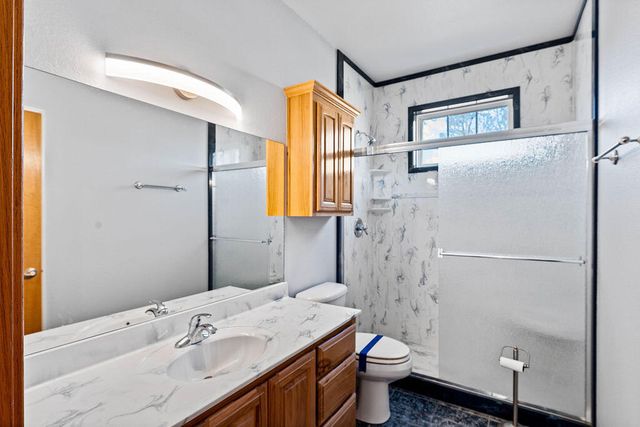 3150 Route W, Anderson, MO 64831