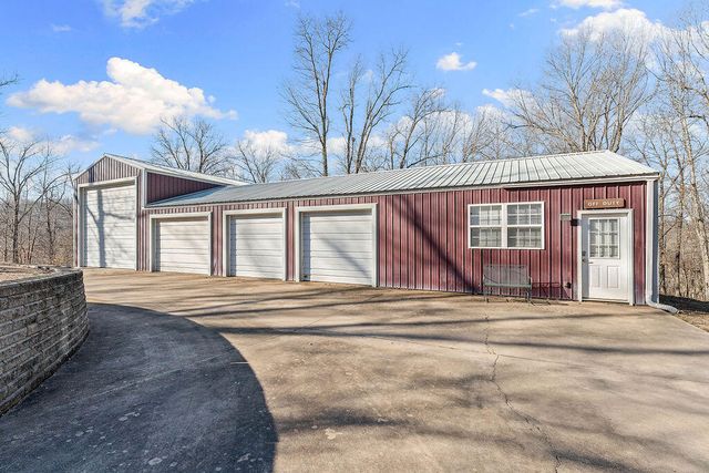 3150 Route W, Anderson, MO 64831