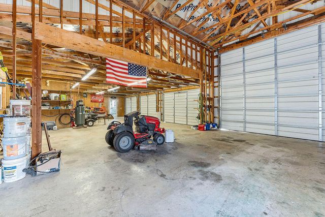 3150 Route W, Anderson, MO 64831