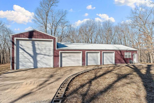 3150 Route W, Anderson, MO 64831