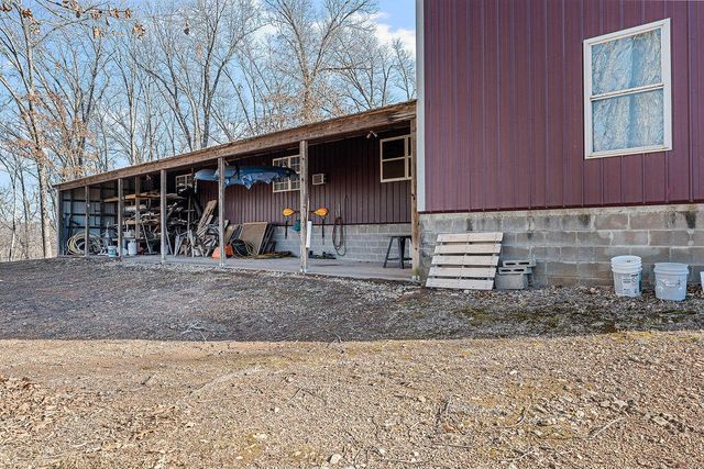 3150 Route W, Anderson, MO 64831