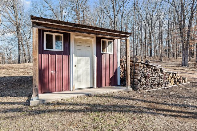 3150 Route W, Anderson, MO 64831