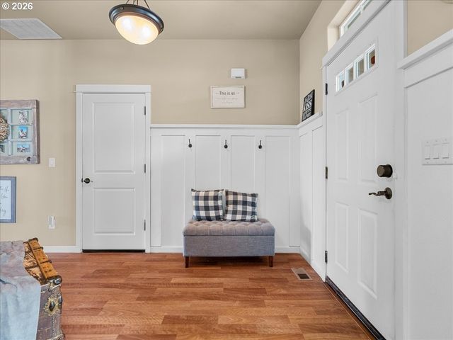 5274 KALI St, Salem, OR 97306