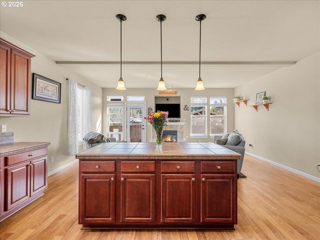 5274 KALI St, Salem, OR 97306