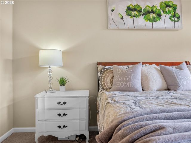 5274 KALI St, Salem, OR 97306