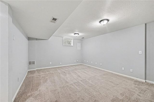1720 Regency Drive, Kearney, MO 64060