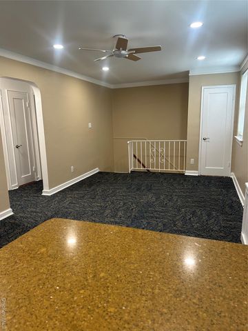 7205 Little Neck Parkway 113B, Glen Oaks, NY 11004