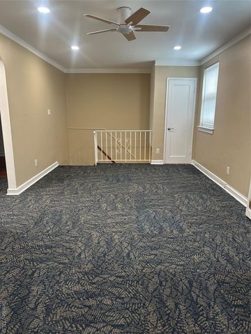 7205 Little Neck Parkway 113B, Glen Oaks, NY 11004