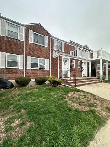 7205 Little Neck Parkway 113B, Glen Oaks, NY 11004