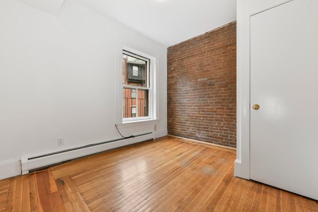 432 Marlborough PH, Boston, MA 02115