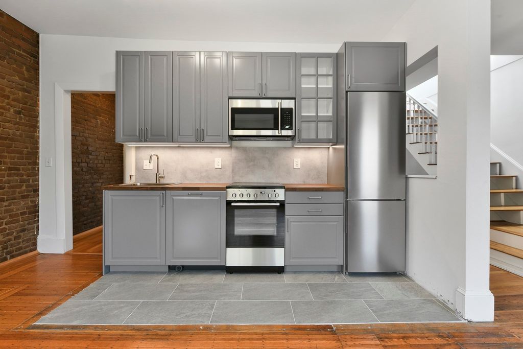 432 Marlborough PH, Boston, MA 02115
