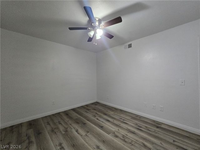 2742 Alicialynn Way A, Las Vegas, NV 89121