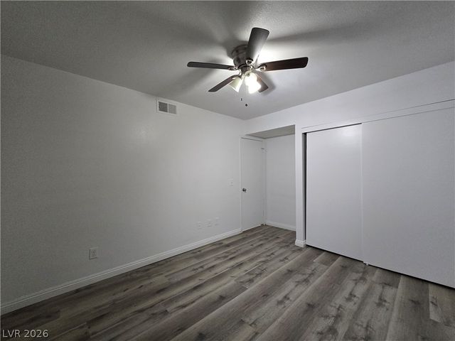 2742 Alicialynn Way A, Las Vegas, NV 89121