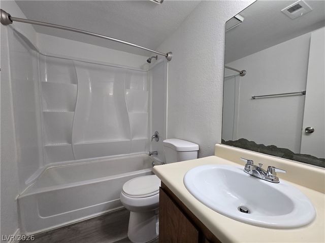 2742 Alicialynn Way A, Las Vegas, NV 89121