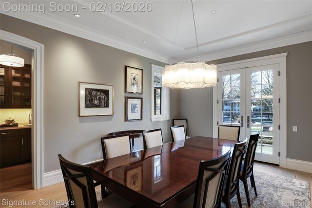 341 Lowell Court, Bloomfield Charter Township, MI 48304