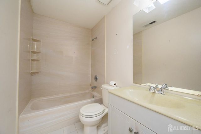 2316 Ravens Crest Drive, Plainsboro, NJ 08536