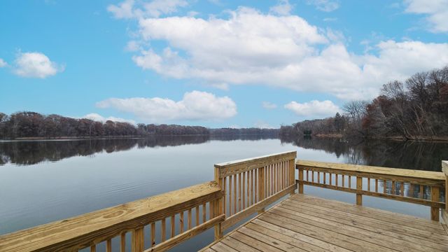 1096 Woodbury Drive, Woodbury, MN 55125