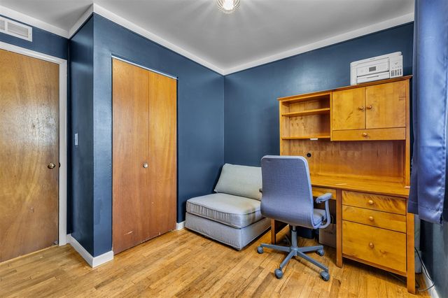 99 Devonshire Street, Ypsilanti, MI 48198