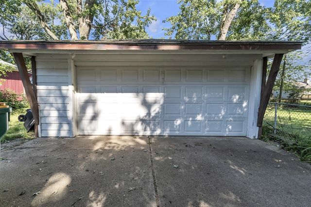 99 Devonshire Street, Ypsilanti, MI 48198
