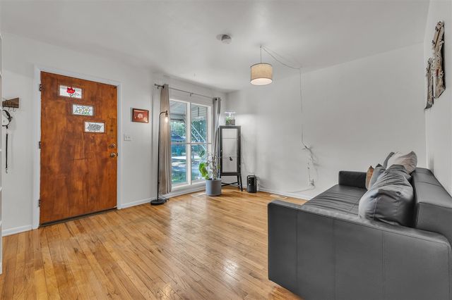 99 Devonshire Street, Ypsilanti, MI 48198