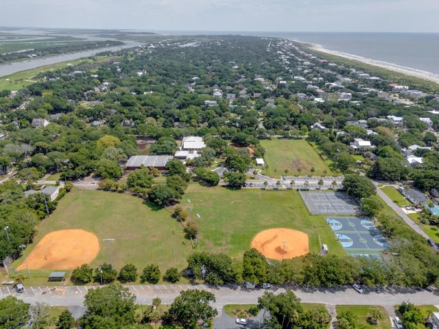 17 Sand Dollar Drive, Isle Of Palms, SC 29451